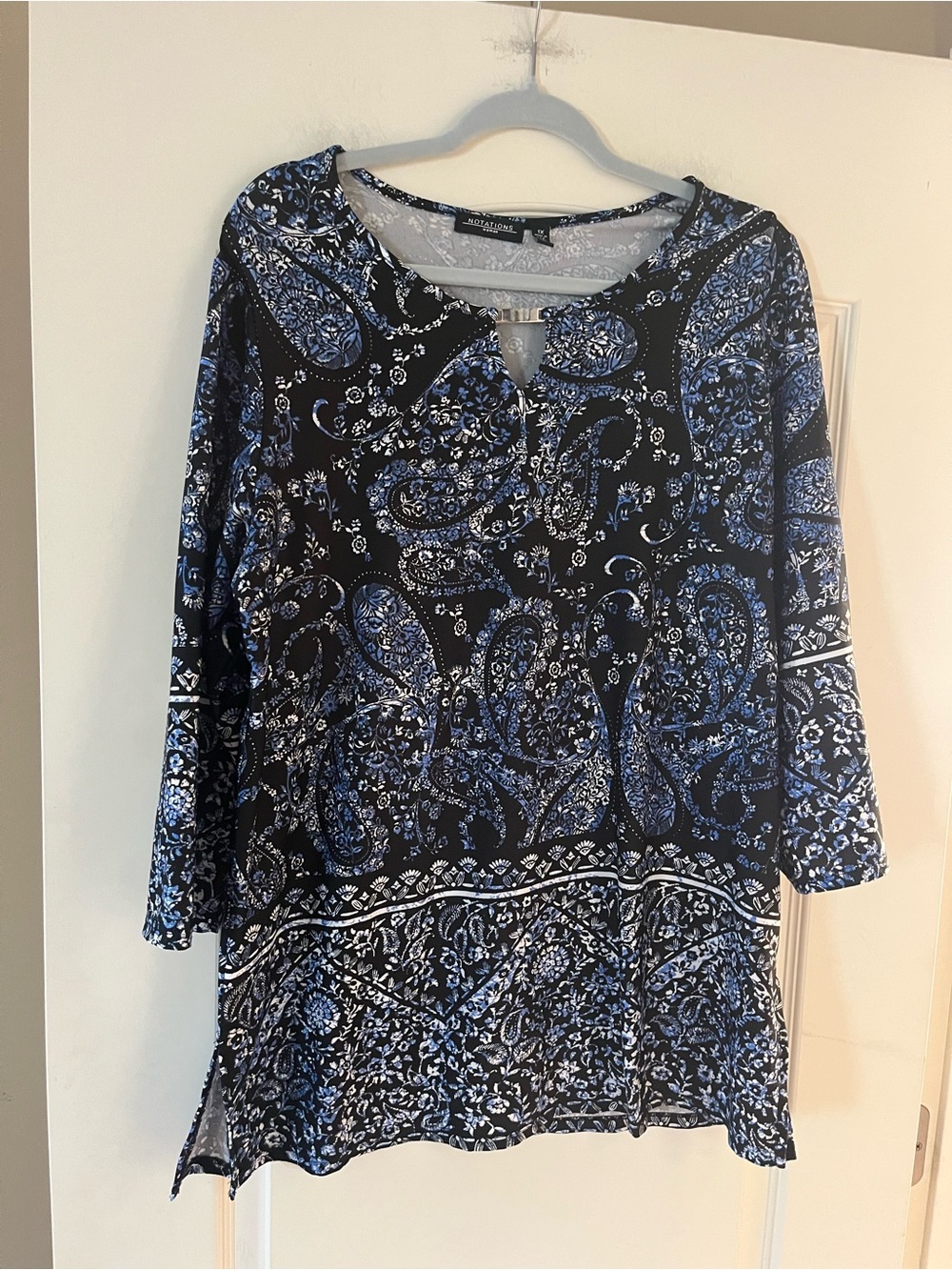 Notations Black and Blue Paisley & Floral Keyhole Blouse Women’s Size 1X
